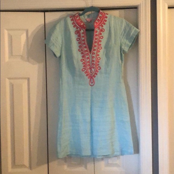 Lilly Pulitzer Dresses & Skirts - Lily Pulitzer dress or beach cover up Lilly Pulitzer Dresses & Skirts - Lily Pulitzer dress or beach cover up